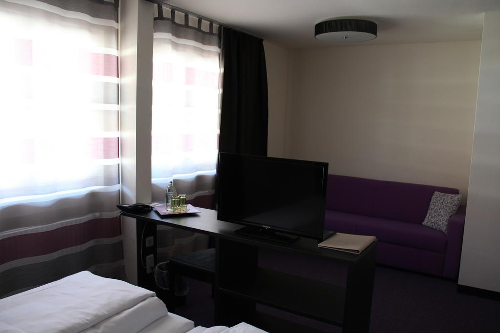Amiga Hotel Muenchen Messe מראה חיצוני תמונה