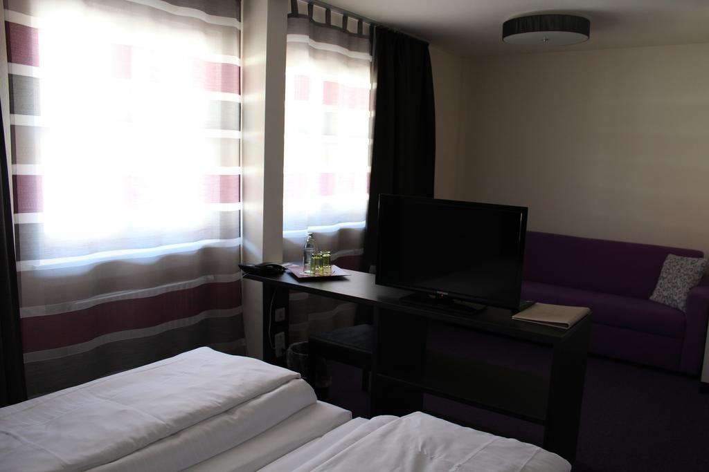 Amiga Hotel Muenchen Messe מראה חיצוני תמונה